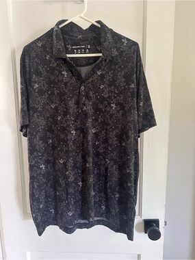 Abercrombie & Fitch Men's Black Floral Polo Shirt